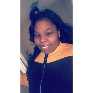 Meet your Posher, Enedina